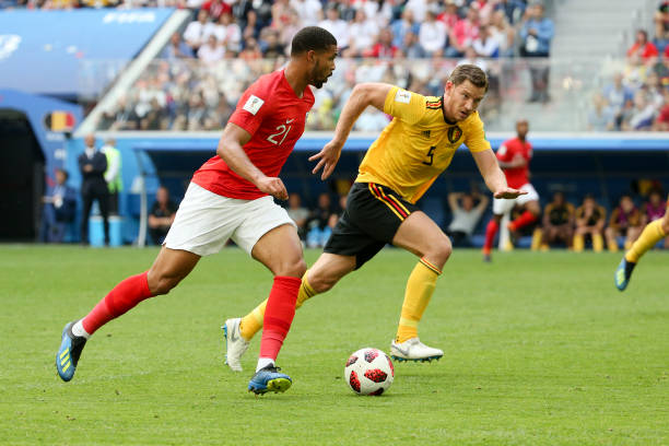 这位后卫的 这位后卫的