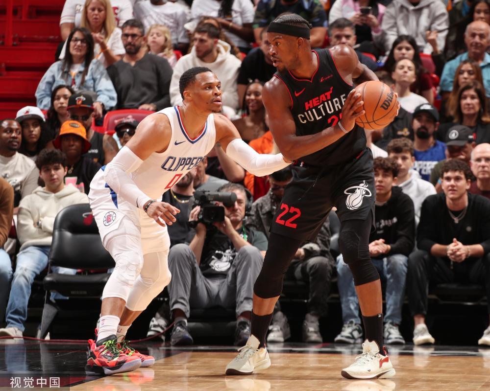 大媒体和球 大媒体和球